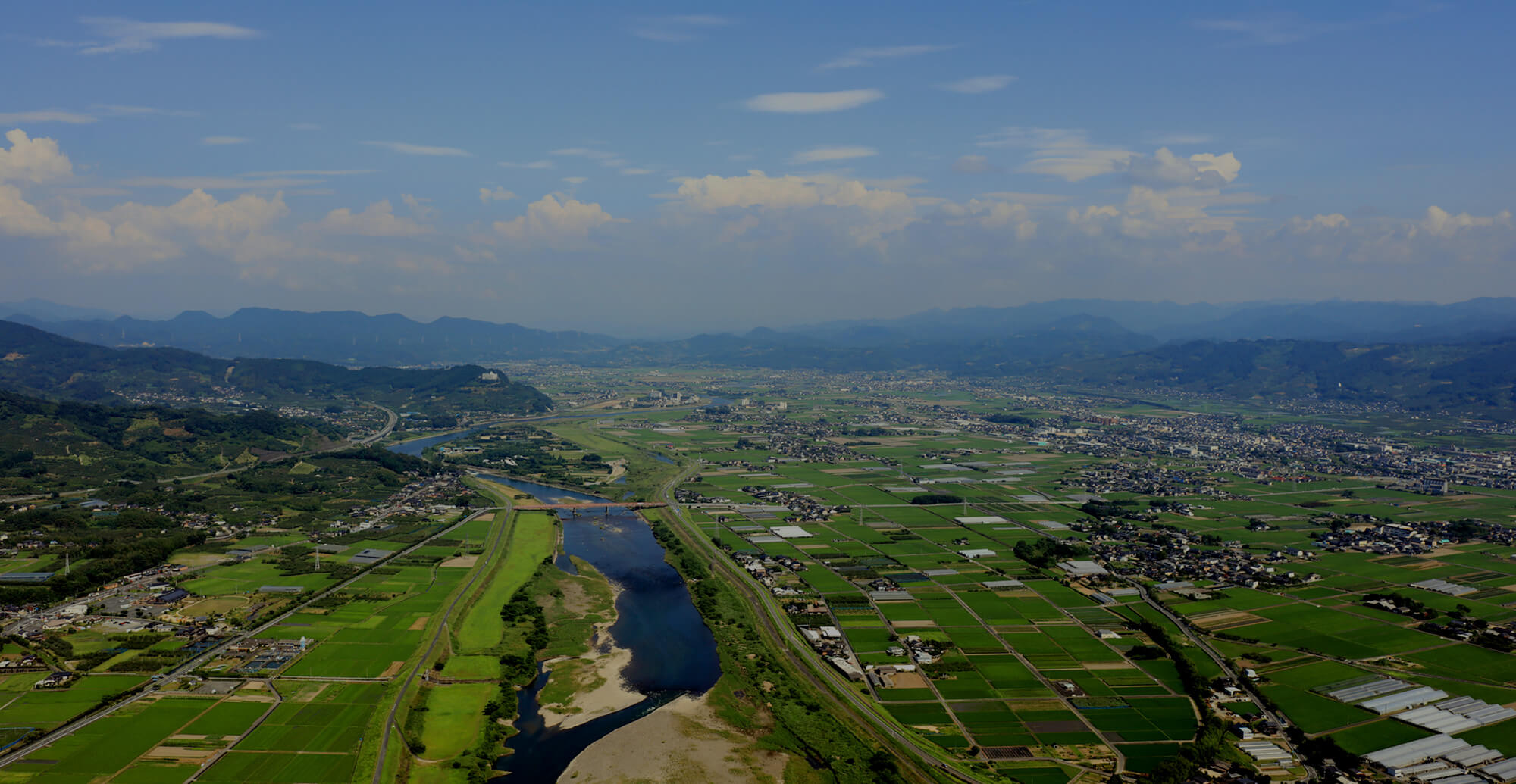 測量・設計のプロフェッショナルへ。未経験から経験者まで幅広く歓迎！あなたの経験や熱意を活かせる環境がここにあります。